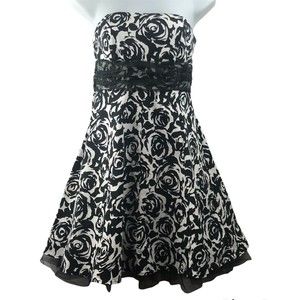 Twentyone Black/White Roses Bateau Neck Strapless Tulle Trim Lined Dress Size S